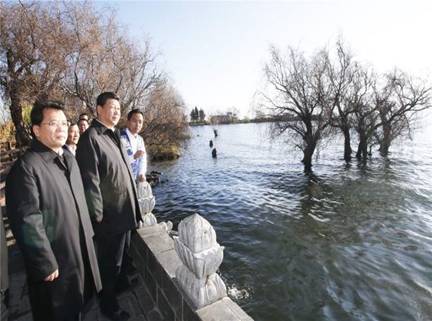 //www.chinanews.com/cr/2015/1227/3426508981.jpg